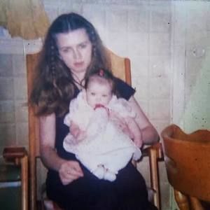 Meet your Posher, Joni